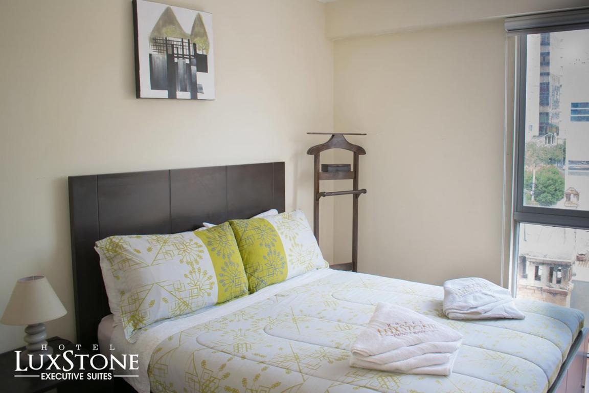 Luxstone Executive & Suites 라파스 외부 사진